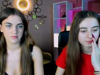 Live webcam model mia-winter on Soda Cams