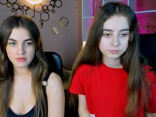 Live webcam model mia-winter on Soda Cams