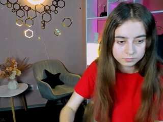 Live webcam model mia-winter on Soda Cams