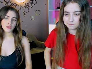 Live webcam model mia-winter on Soda Cams