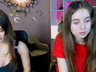 Live webcam model mia-winter on Soda Cams