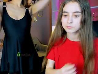 Live webcam model mia-winter on Soda Cams