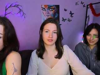 Live webcam model mia-winter on Soda Cams