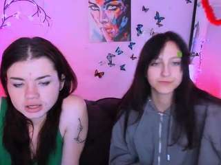 Live webcam model mia-winter on Soda Cams