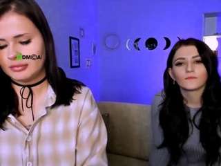 Live webcam model mia-winter on Soda Cams