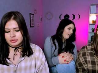 mia-winter Live Webcam on CamSoda