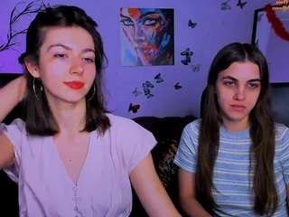 Live webcam model mia-winter on Soda Cams