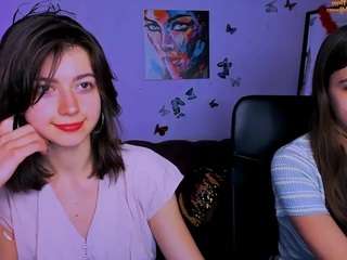 Live webcam model mia-winter on Soda Cams