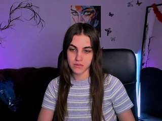 Live webcam model mia-winter on Soda Cams