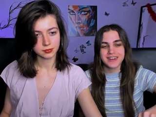 Live webcam model mia-winter on Soda Cams