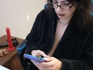 Live webcam model mrsjugs on Soda Cams