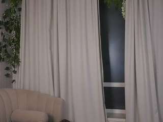 nadiajodoin Live Webcam on CamSoda