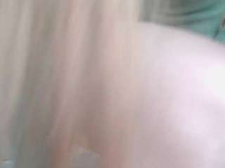 naughtyblooms's CamSoda show and profile