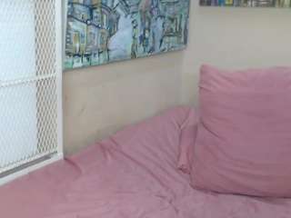 preciousebonypea... Live Webcam on CamSoda