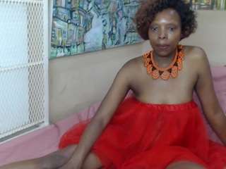 preciousebonypearl live cam profile