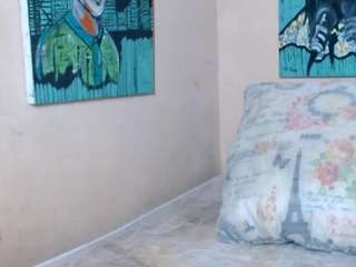 preciousebonypearl's CamSoda show and profile