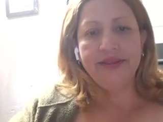 Live webcam model veella on Soda Cams