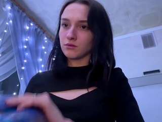 Live webcam model analisagabbamonte on Soda Cams