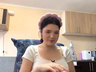 Live webcam model dawnutsey on Soda Cams