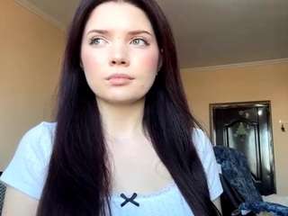 Live webcam model dawnutsey on Soda Cams