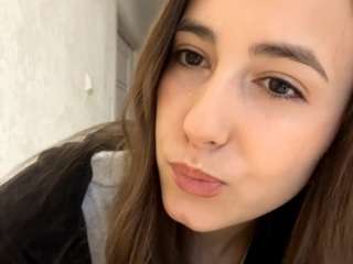 Live webcam model lakendramaxon on Soda Cams