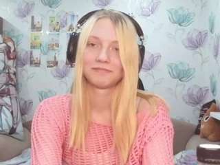 Live webcam model leasharma on Soda Cams