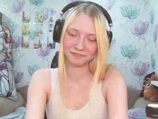 Live webcam model leasharma on Soda Cams