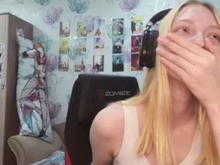 Live webcam model leasharma on Soda Cams