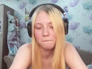 Live webcam model leasharma on Soda Cams