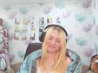 Live webcam model leasharma on Soda Cams