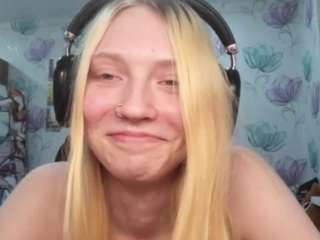 Live webcam model leasharma on Soda Cams