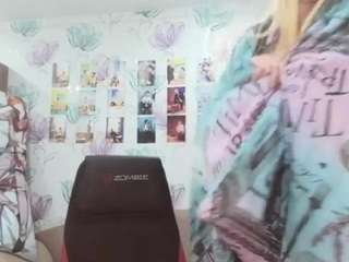 Live webcam model leasharma on Soda Cams