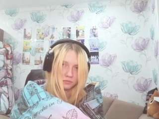 Live webcam model leasharma on Soda Cams