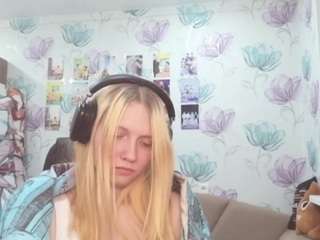 Live webcam model leasharma on Soda Cams