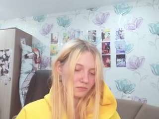 Live webcam model leasharma on Soda Cams