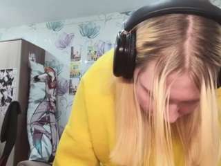 Live webcam model leasharma on Soda Cams