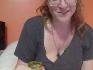Lona Pounder