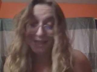 Lona Pounder