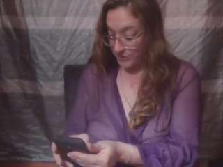 Lona Pounder