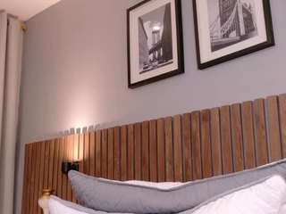 mia-bellefort's CamSoda show and profile