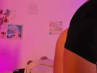 Live webcam model sophiaclark on Soda Cams