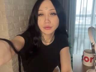 Live webcam model blancaenders on Soda Cams