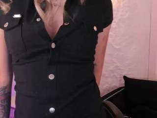 haleygreen1 live cam profile