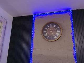 sabrina-grace's CamSoda show and profile