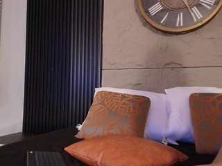 sabrina-grace live webcam show