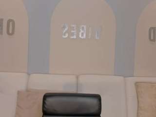 venusclaire's CamSoda show and profile