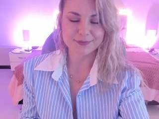 violeta-hotter Live Webcam on CamSoda