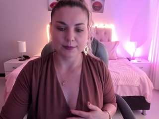 violeta-hotter Live Webcam on CamSoda