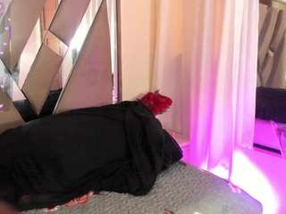 anisha-zambrano webcam