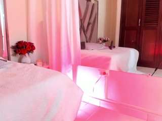 anisha-zambrano webcam